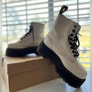 1460 PASCAL MAX
OPTICAL WHITE